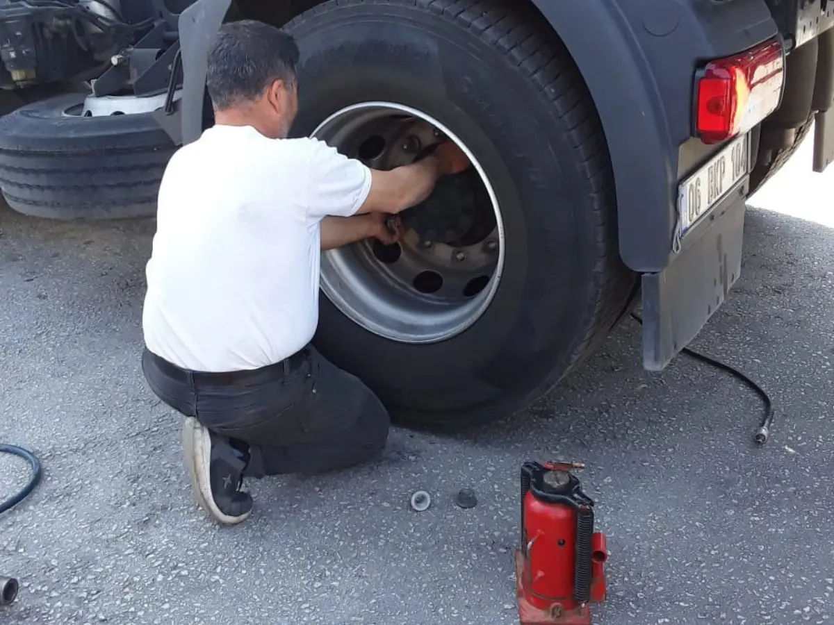 Akıncılar Oto Lastikçi